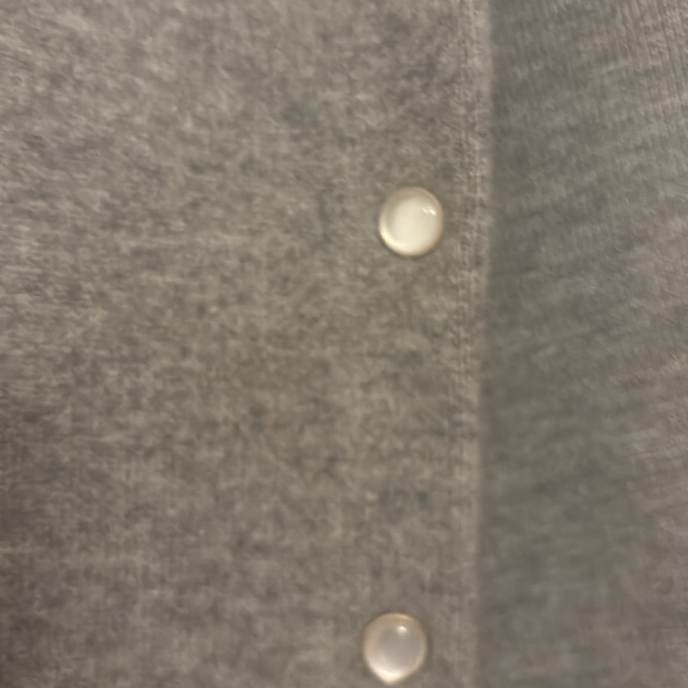 brand new tags
Cropped shirt-style coatigan xl. - Picture 6 of 8
